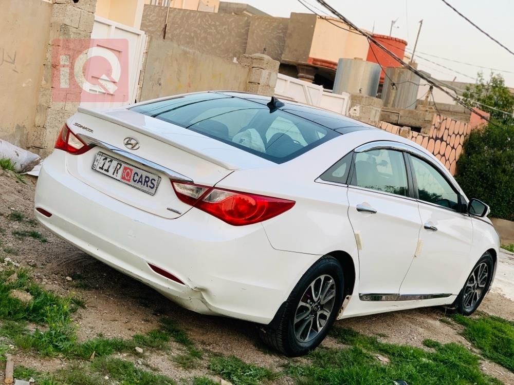 هيونداي سوناتا